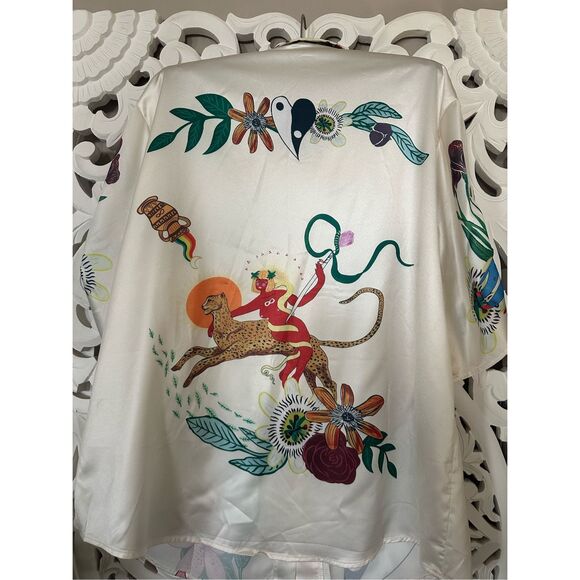 Satin blouse with Sophisticated Print - Picture 7 of 11